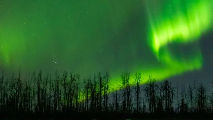 Aurora Alert: 8 US States Prepare for Potential Northern Lights Display