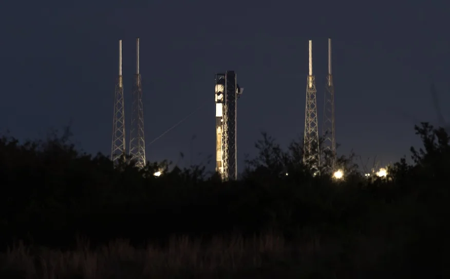 SpaceX Dominates Launch Manifest: Falcon 9 Milestone and Starlink Expansion