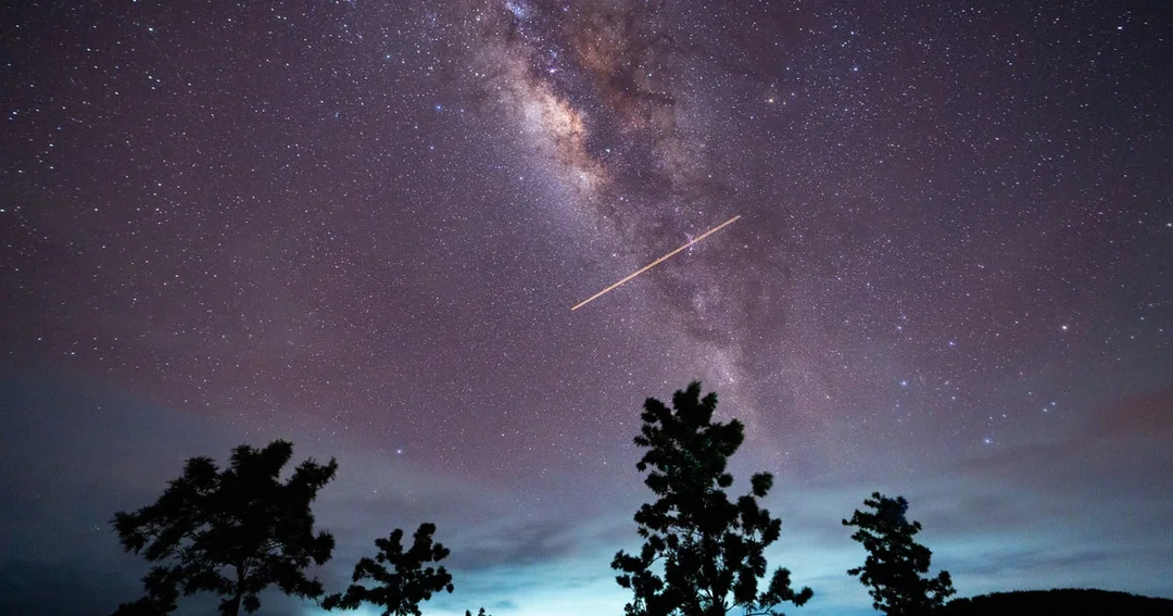 Catch the Celestial Show: Eta Aquarids Meteor Shower Peaks, Courtesy of Halley’s Comet