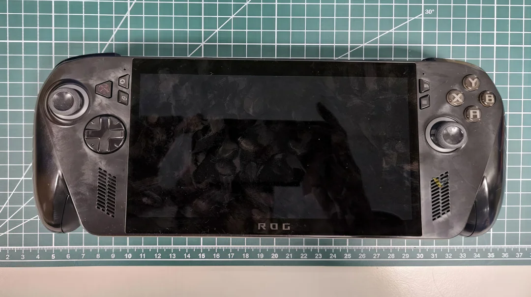 Xbox Handheld in the Works? Leaked Photos Show ASUS ROG Ally 2 with Xbox Integration
