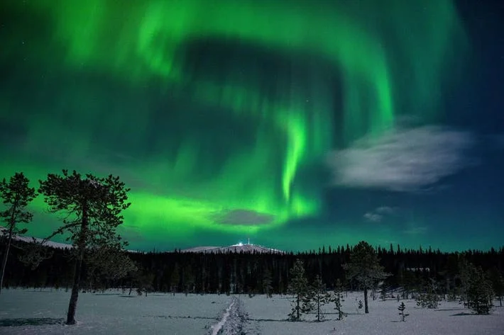Aurora Alert: Geomagnetic Storms Could Bring Northern Lights to US States – Here’s How to Watch