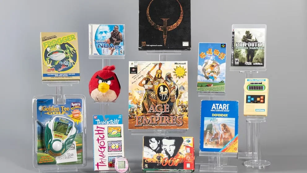 GoldenEye 007, Quake, Tamagotchi, and Defender Enter the World Video Game Hall of Fame