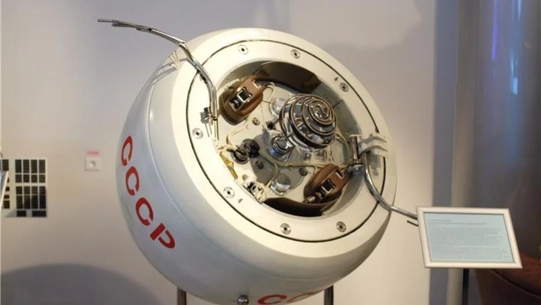 Failed Soviet Venus Probe Kosmos 482 Returns to Earth After Decades in Orbit: A Cold War Relic’s Demise