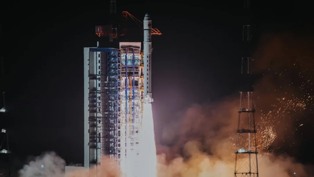 China’s Ambitious “Star-Compute Program” Launches First Satellites, Pioneering Space-Based AI Computing
