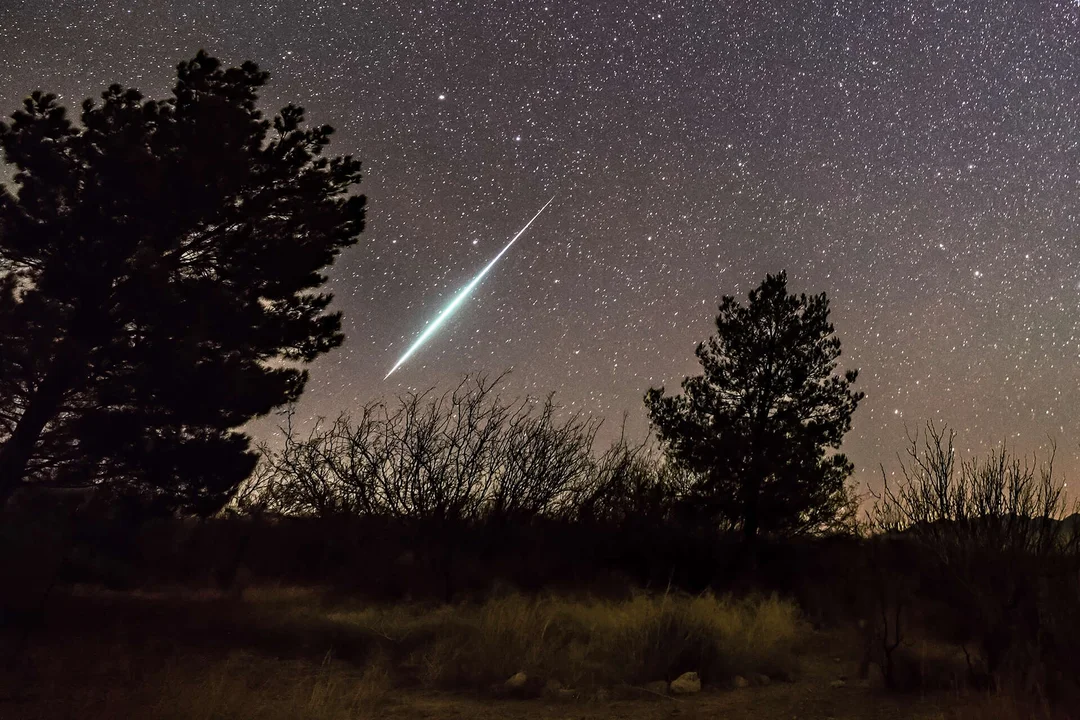 Celestial Spectacle: Fireballs Captivate Stargazers Across the US and Beyond