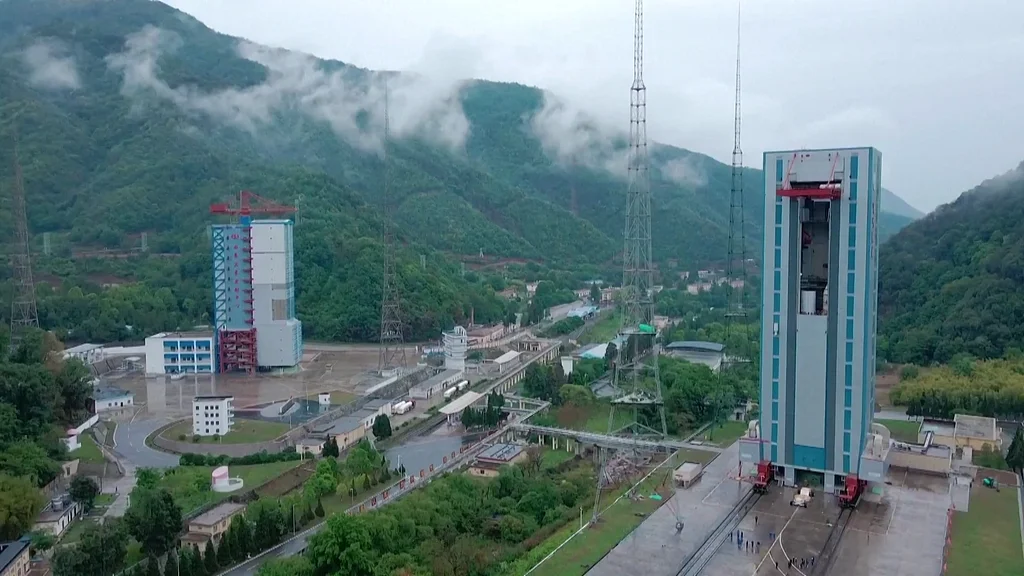China’s Tianwen-2 Mission Embarks on Historic Asteroid Sampling Journey
